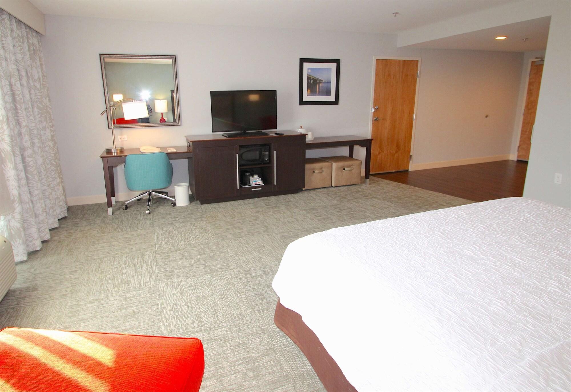Hampton Inn- Саффолк Екстер'єр фото