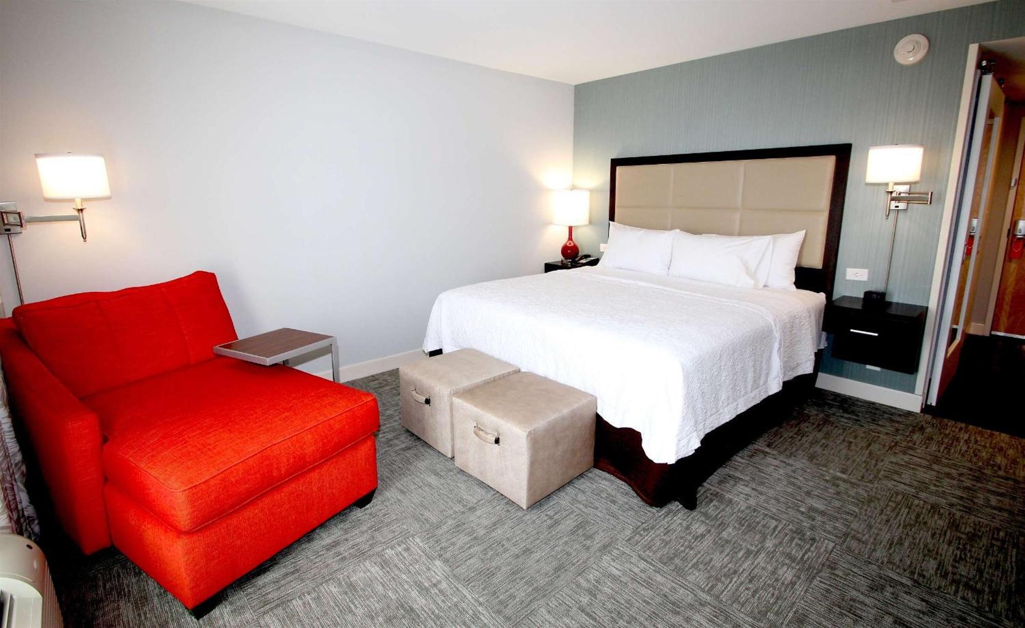 Hampton Inn- Саффолк Екстер'єр фото