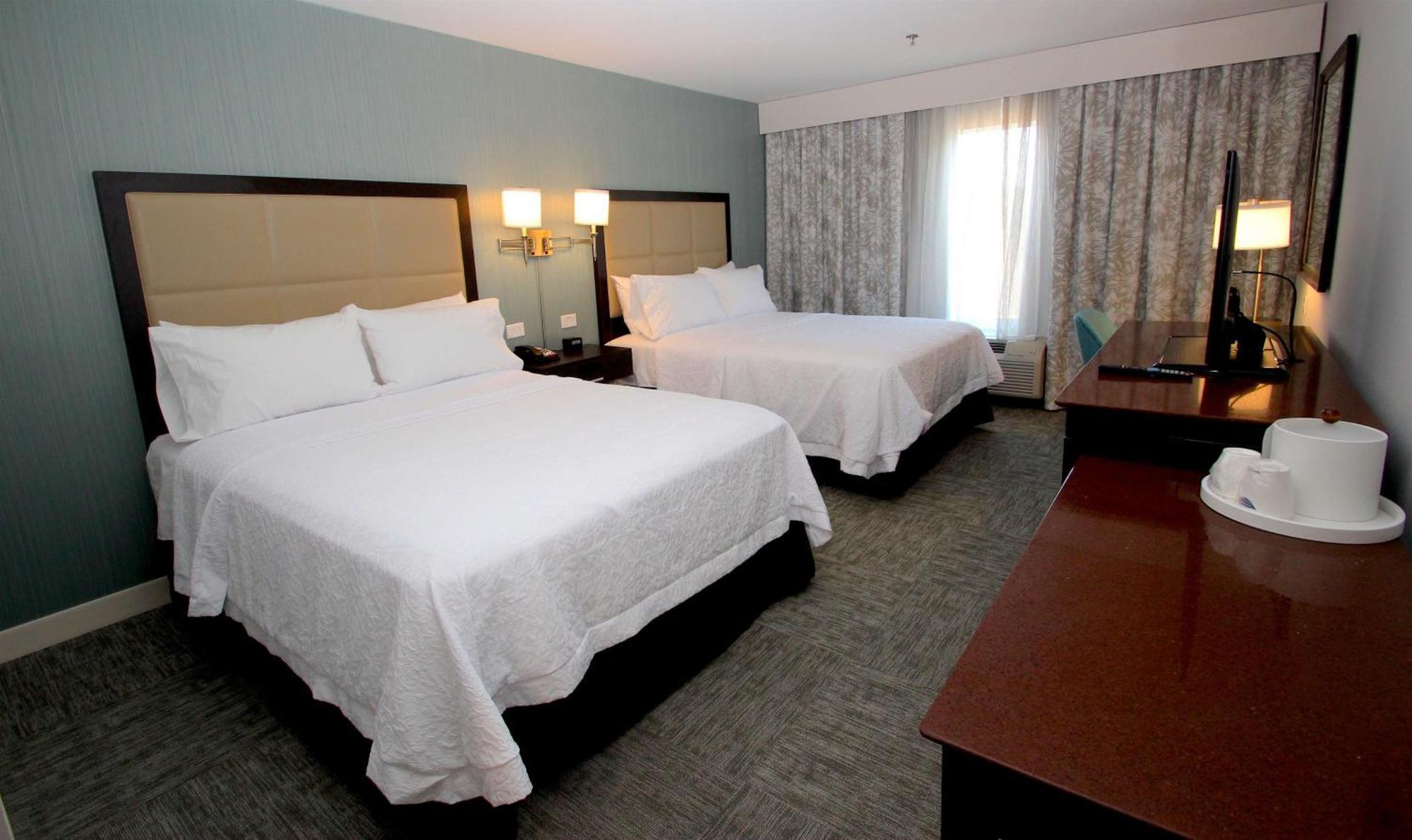 Hampton Inn- Саффолк Екстер'єр фото