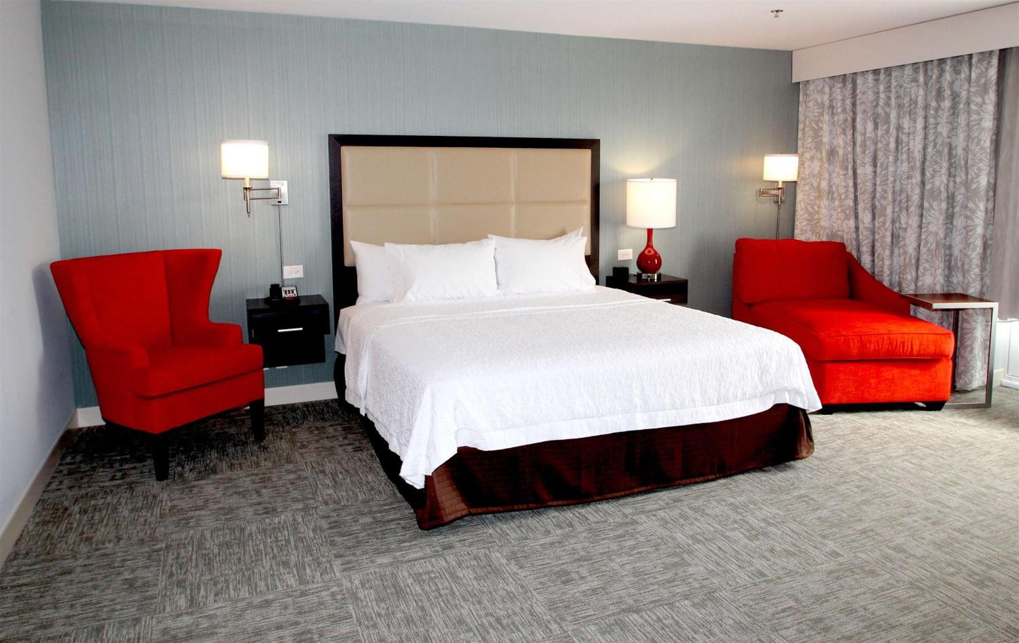 Hampton Inn- Саффолк Екстер'єр фото